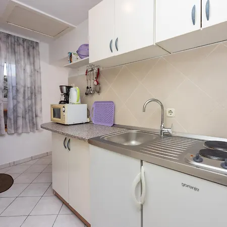 Mudrovcic * Novi Vinodolski